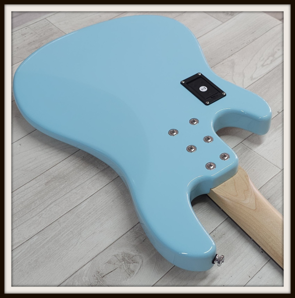 Sandberg Electra VS4 RW, Sonic Blue Highgloss